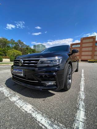 VOLKSWAGEN TIGUAN 2.0 350 TSI GASOLINA ALLSPACE R-LINE 4MOTION DSG
